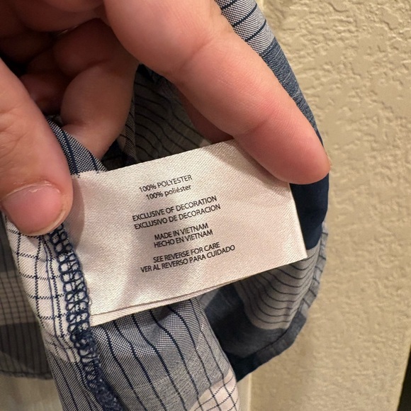 Orvis Button Front Camp Shirt. Blue plaid XL - Picture 3 of 9